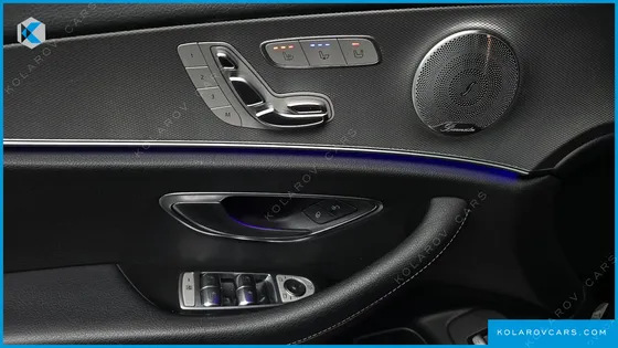 MERCEDES E-CLASS E300 AMG LINE