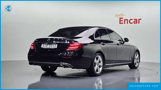 MERCEDES E-CLASS E200 AVANTGARDE