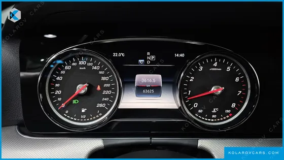 MERCEDES E-CLASS E200 AVANTGARDE