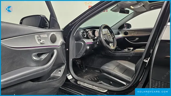 MERCEDES E-CLASS E200 AVANTGARDE