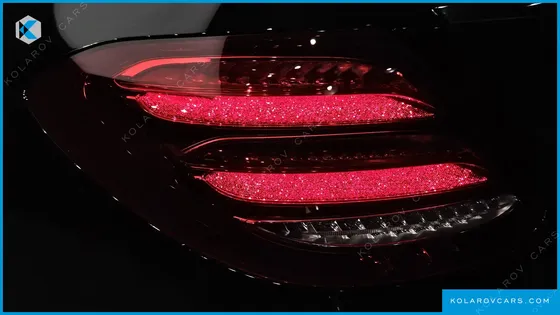 MERCEDES E-CLASS E200 AVANTGARDE