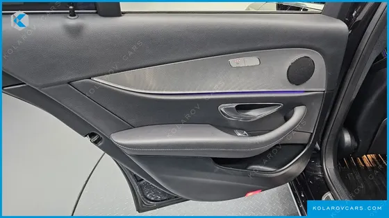 MERCEDES E-CLASS E200 AVANTGARDE