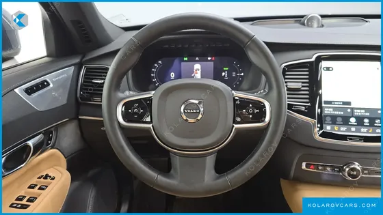 VOLVO XC90 T8 ULTRA BRIGHT HYBRID