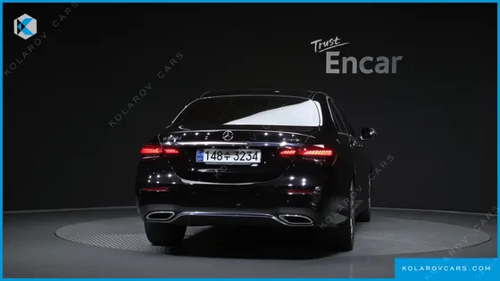 MERCEDES E-CLASS E220D 4MATIC AMG LINE