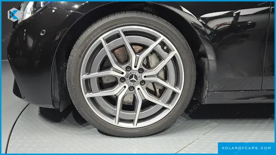 MERCEDES E-CLASS E220D 4MATIC AMG LINE