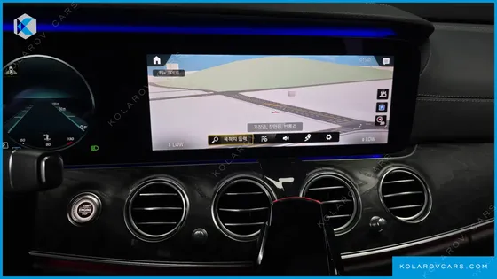 MERCEDES E-CLASS E220D 4MATIC AMG LINE