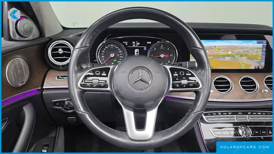 MERCEDES E-CLASS E220D EXCLUSIVE