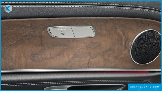 MERCEDES E-CLASS E300 4MATIC EXCLUSIVE