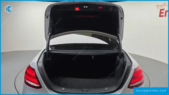 MERCEDES E-CLASS E300 4MATIC EXCLUSIVE