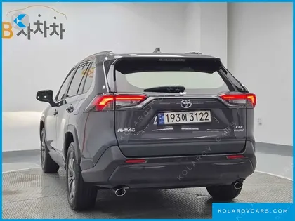 TOYOTA RAV4 2.5 2WD HYBRID XLE