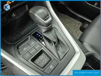 TOYOTA RAV4 2.5 2WD HYBRID XLE