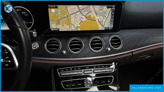 MERCEDES E-CLASS E300 4MATIC AVNATGARDE