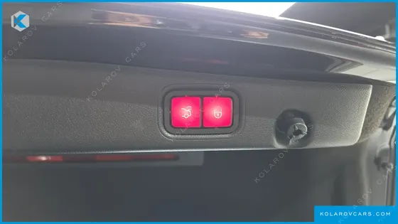 MERCEDES E-CLASS E300 4MATIC AVNATGARDE