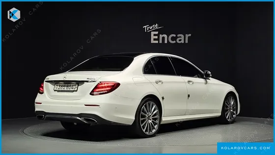 MERCEDES E-CLASS E350 4MATIC AMG LINE