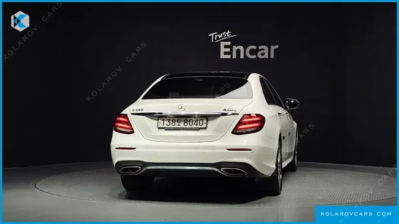 MERCEDES E-CLASS E350 4MATIC AMG LINE