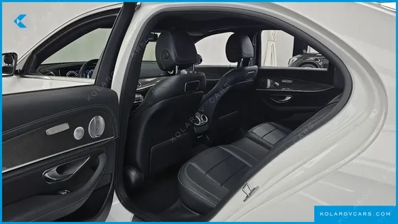 MERCEDES E-CLASS E350 4MATIC AMG LINE