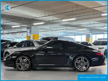 PORSCHE 911 CARRERA BLACK EDITION