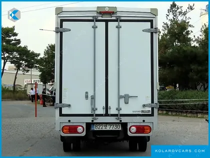 HYUNDAI PORTER II SUPER CABIN LPG