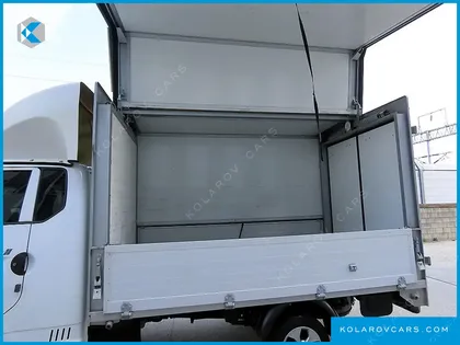 HYUNDAI PORTER II SUPER CABIN LPG