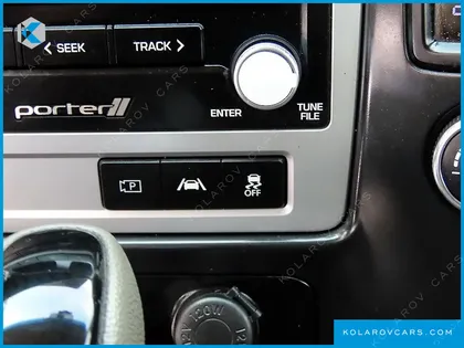 HYUNDAI PORTER II SUPER CABIN LPG