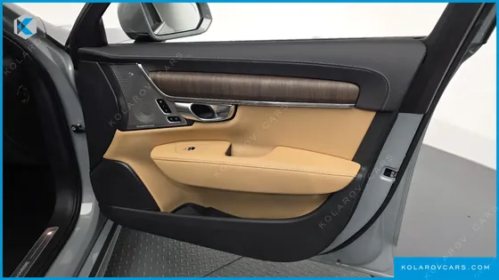 VOLVO S90 T8 AWD ULTIMATE BRIGHT