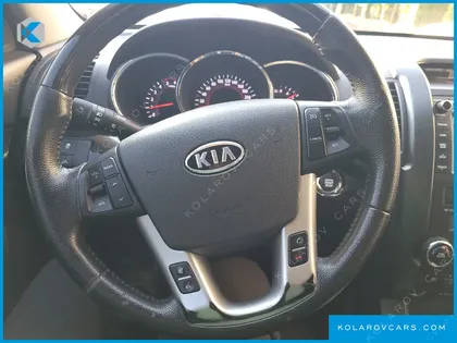 KIA SORENTO DIESEL 2.2 2WD TLX