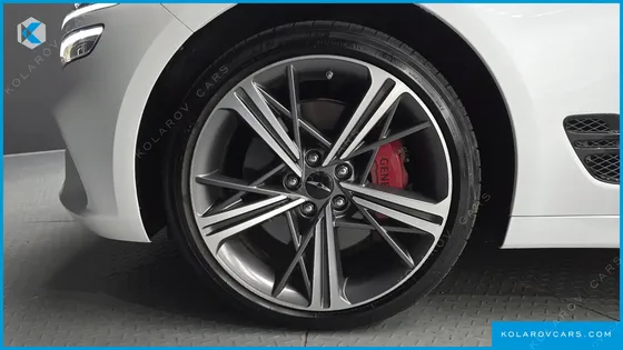 GENESIS G70 GASOLINE 2.5T 4WD