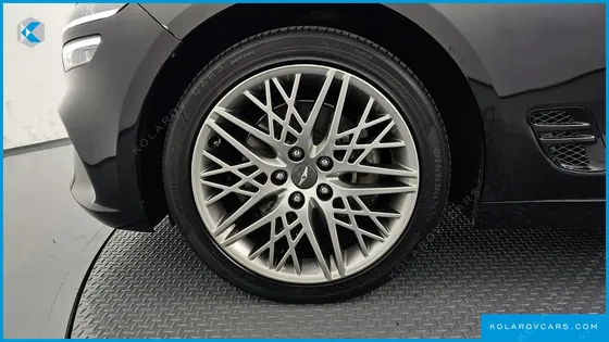 GENESIS G70 GASOLINE 2.0T 4WD