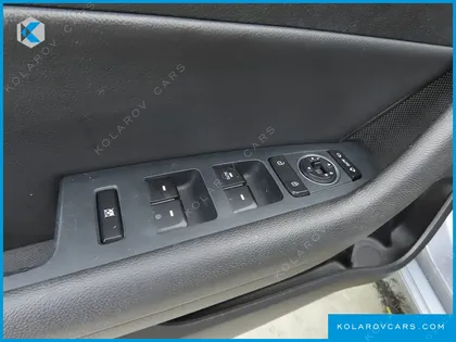 HYUNDAI SONATA 2.0 STYLE