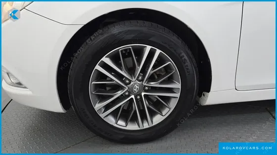 HYUNDAI SONATA LPI MODERN(HANDICAPPED)