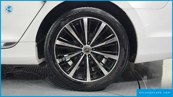 HYUNDAI GRANDEUR HG220 DIESEL PREMIUM