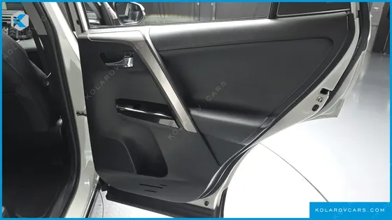 TOYOTA RAV4 2.5 4WD HYBRID