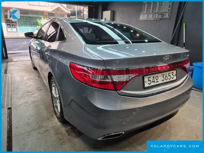 HYUNDAI GRANDEUR HG240 MODERN