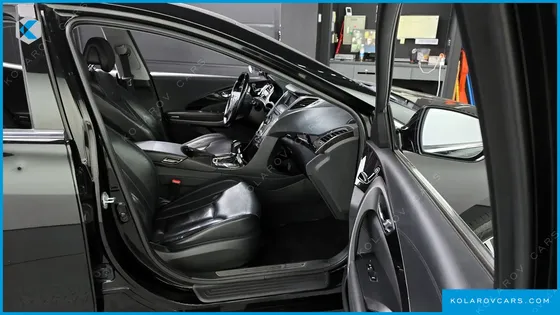 HYUNDAI GRANDEUR HG240 MODERN