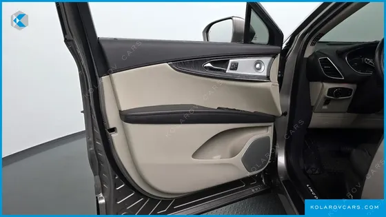 LINCOLN NAUTILUS 2.7 202A AWD