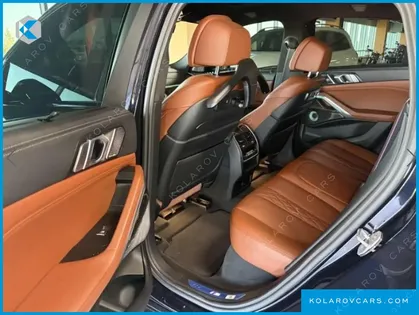 BMW X6 M50I