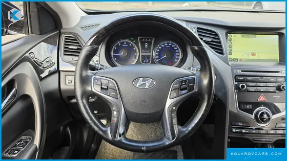 HYUNDAI GRANDEUR HG240 MODERN