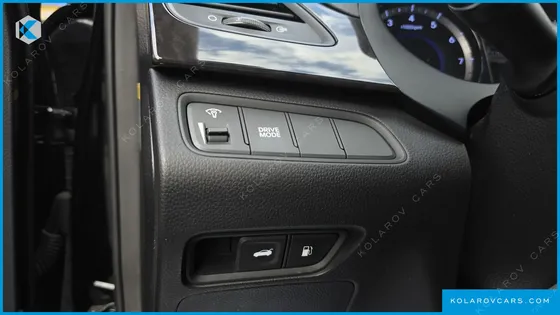 HYUNDAI GRANDEUR HG240 MODERN