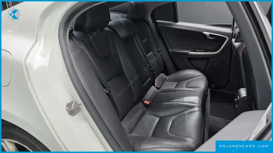 VOLVO S60 D4