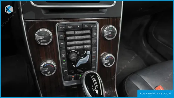 VOLVO S60 D4