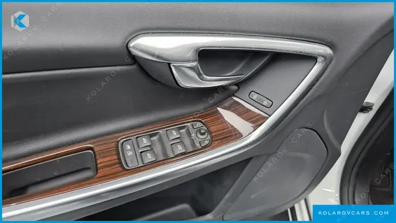 VOLVO S60 D4