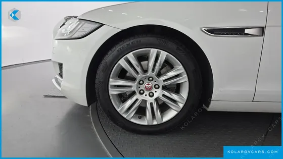 JAGUAR XF 20D PORTFOLIO