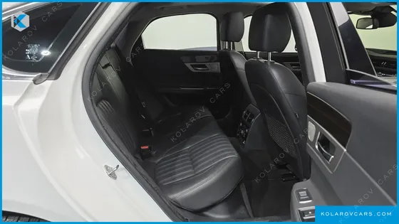 JAGUAR XF 20D PORTFOLIO