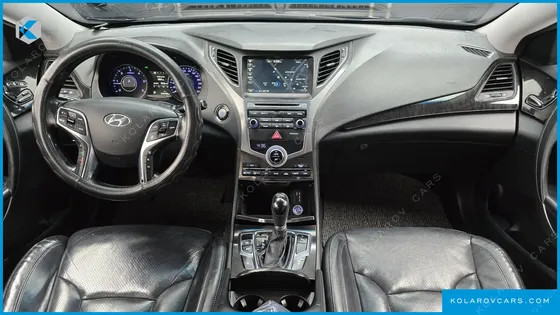 HYUNDAI GRANDEUR HG220 DIESEL PREMIUM