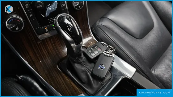 VOLVO S60 D4