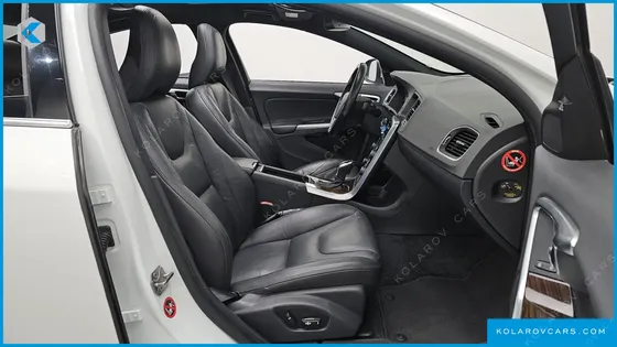 VOLVO S60 D4