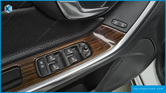 VOLVO S60 D4