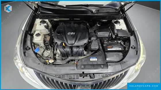 HYUNDAI GRANDEUR HG240 MODERN