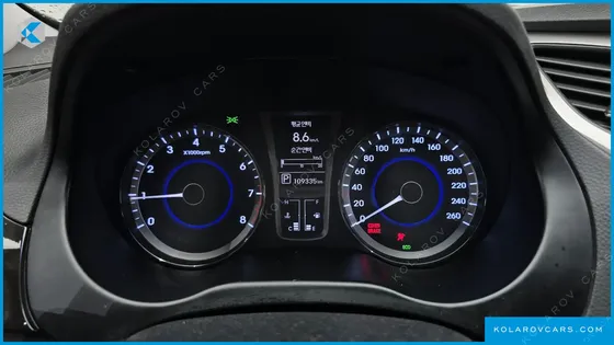 HYUNDAI GRANDEUR HG240 LUXURY
