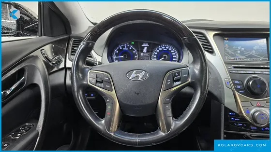 HYUNDAI GRANDEUR HG240 LUXURY